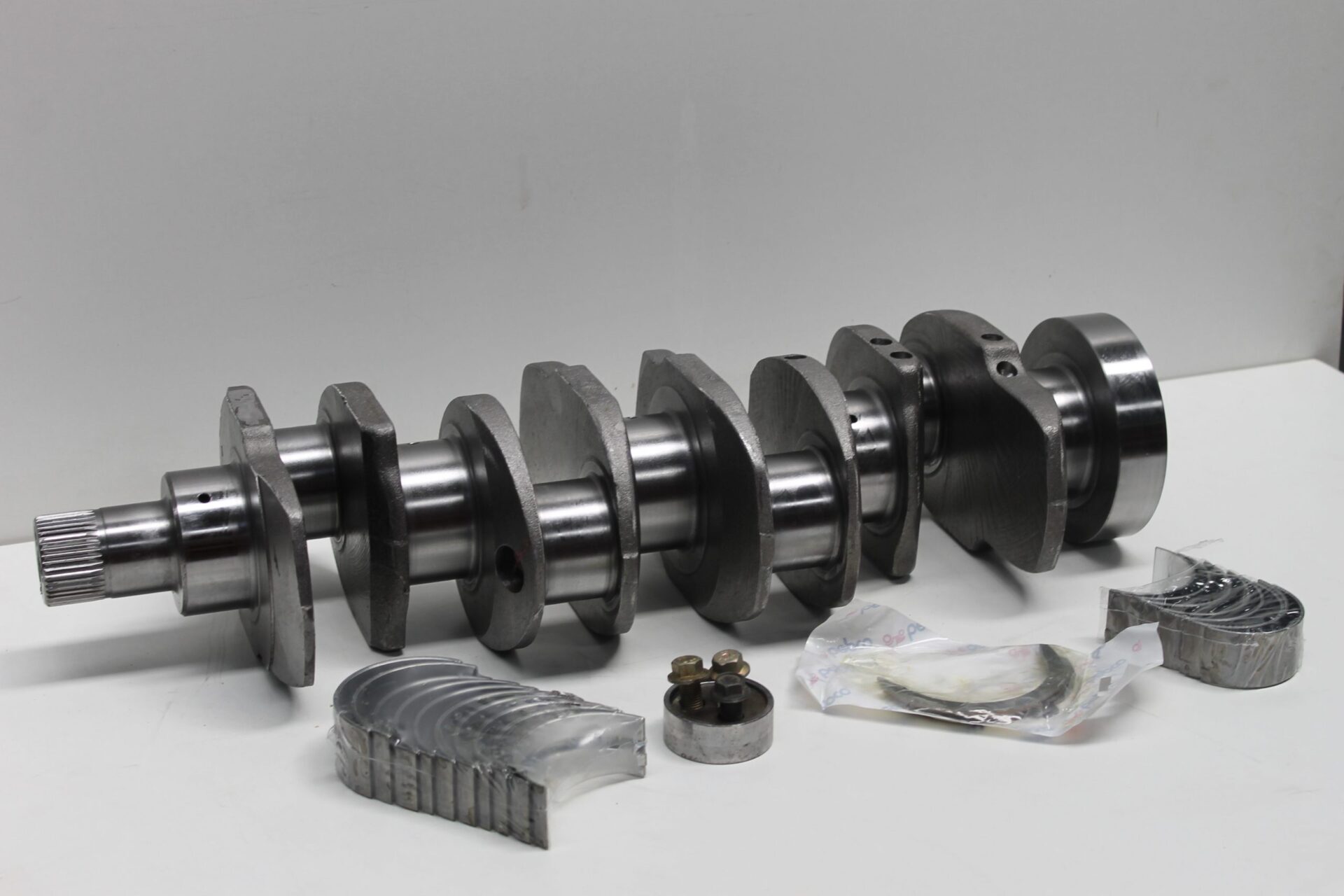 4227066M91, Crankshaft Kit, Massey Ferguson Tractors ltd.