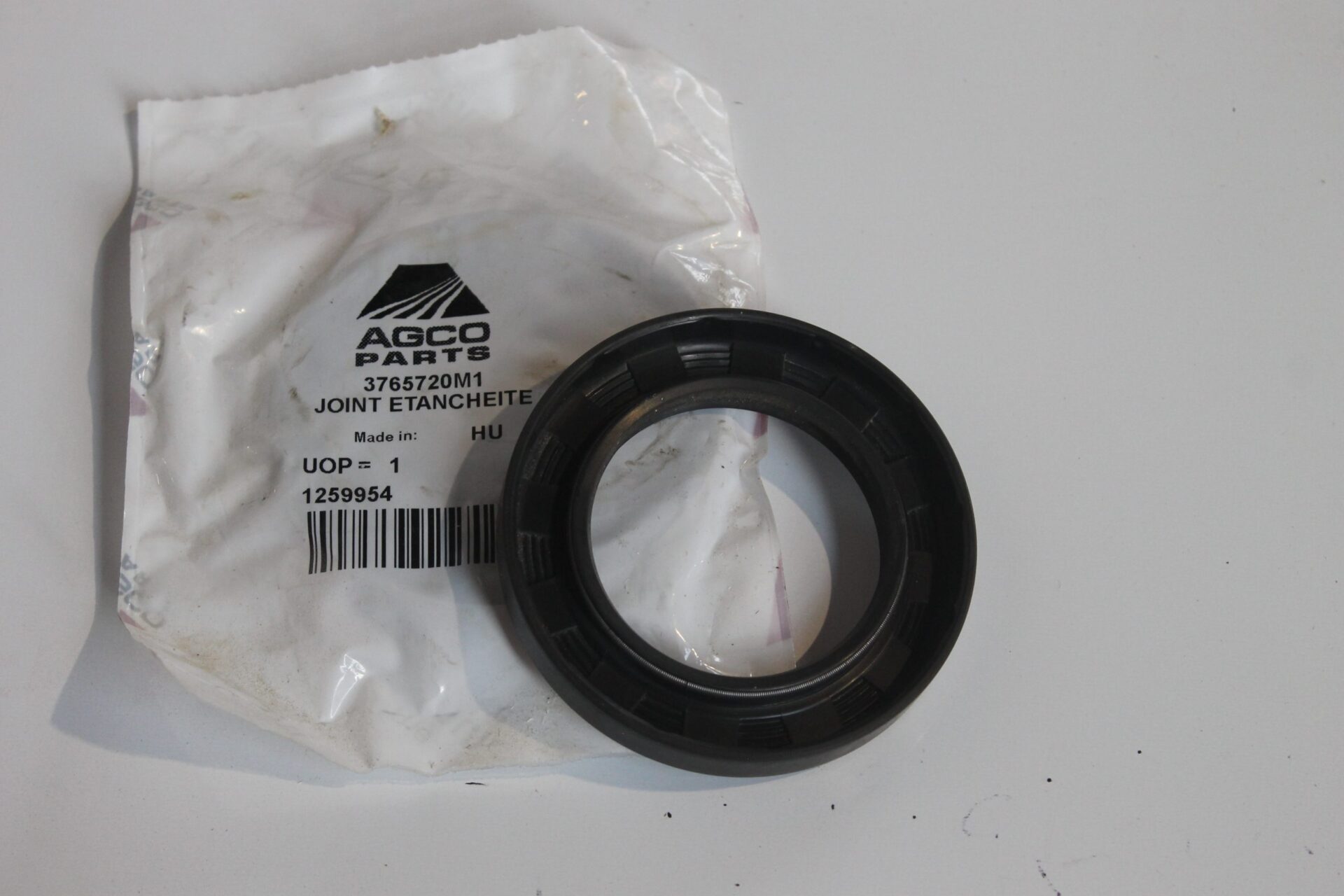 3765720M1, AGCO Front Differential Seal, Massey Ferguson Tractors, Ned Murphy Tractors Ltd.