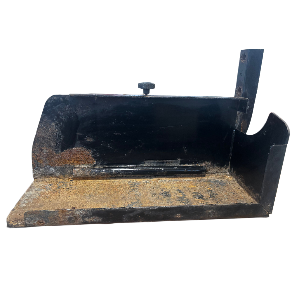3785899M6, Battery Tray, Massey Ferguson Tractors, NMT Group.