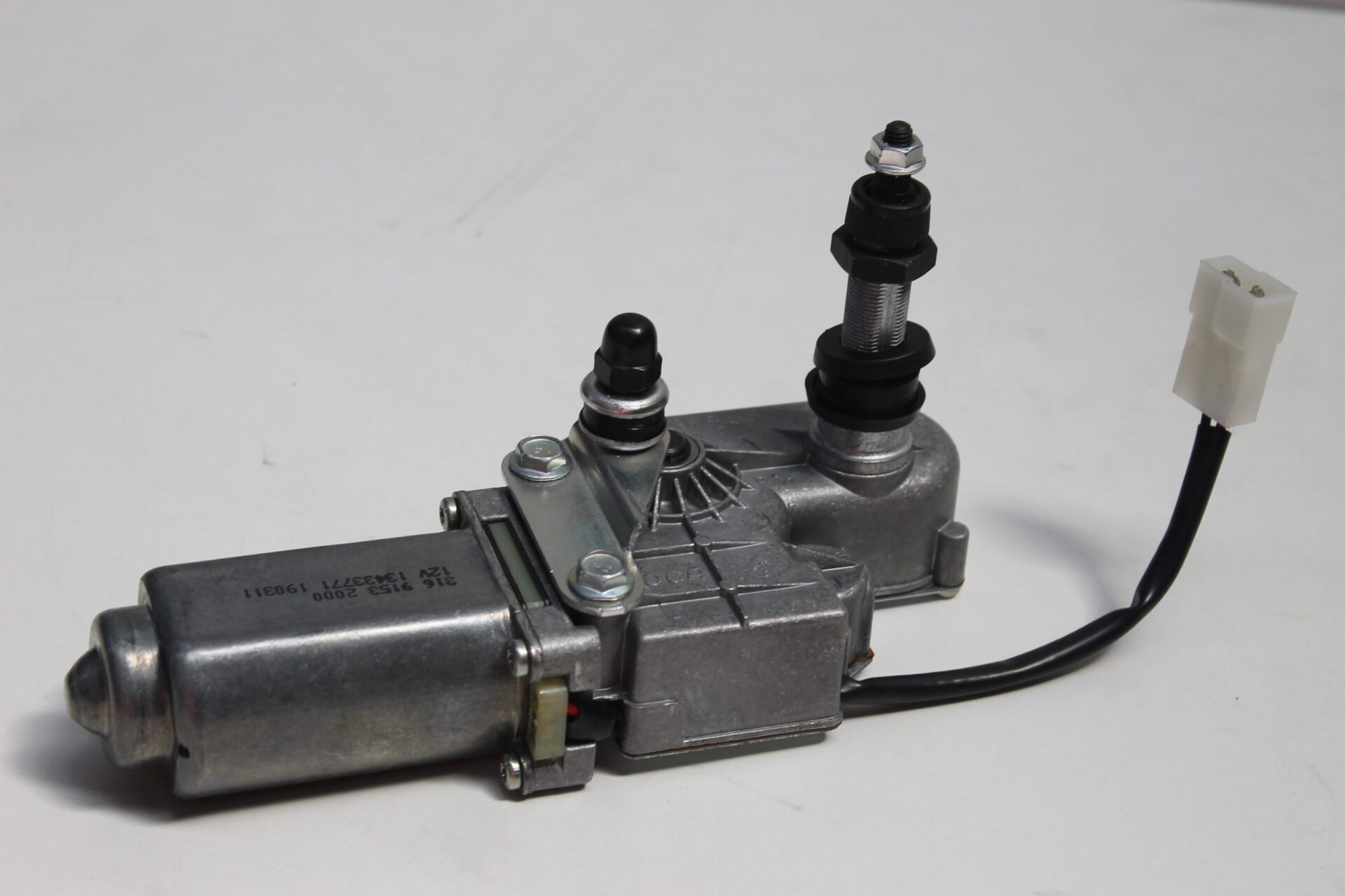 Front Wiper Motor 3476039M91, Massey Ferguson Tractors, Ned Murphy Tractors Ltd.