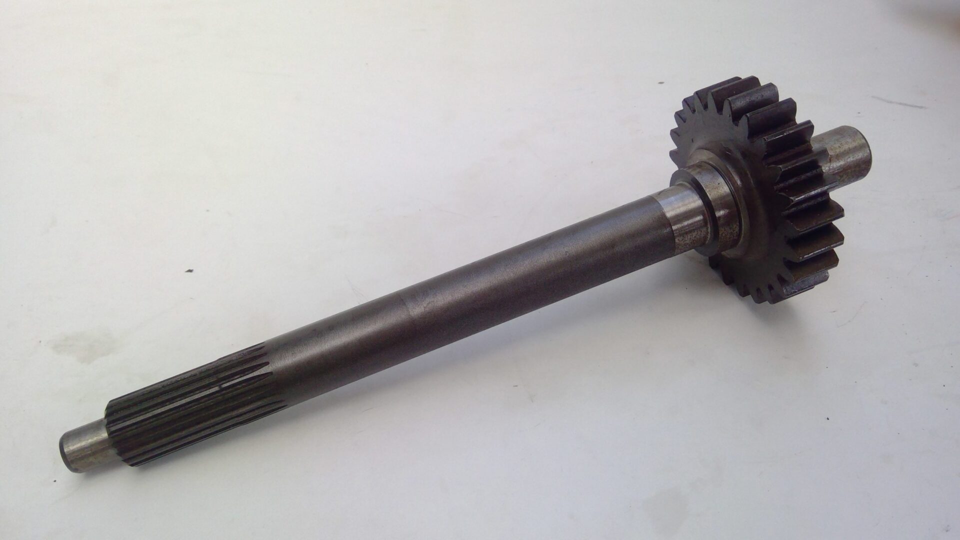 Input Shaft 24T 3760466M1 - Image 3