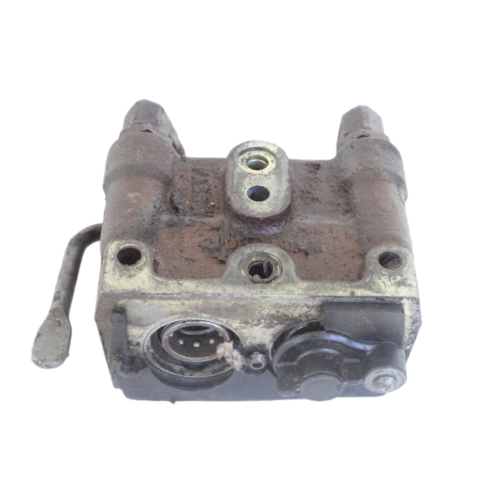 ACP0307080, Female Coupler, Massey Ferguson Tractors, Ned Murphy Tractors Ltd.