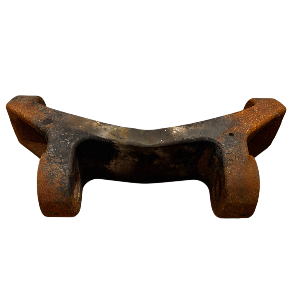 7700100402, Axle Pivot, Massey Ferguson Tractors, Ned Murphy Tractors.