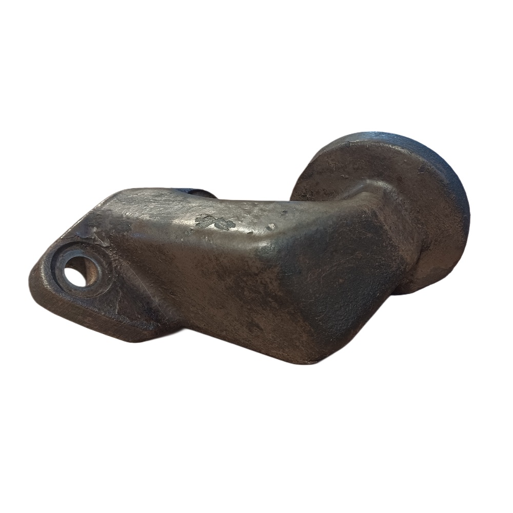Filter Head 747425M91 Massey Ferguson Tractors, Ned Murphy Tractors Ltd.