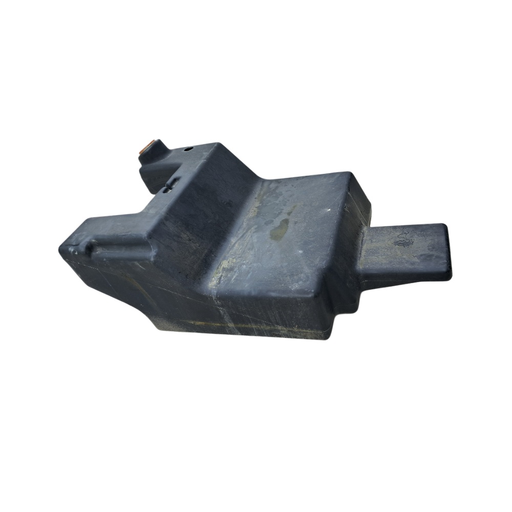 Tank 3712446M95