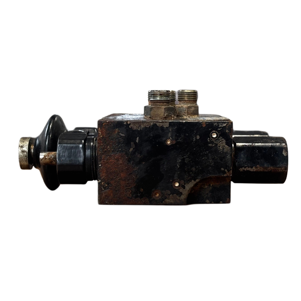 4270774M1, Pressure Valve, Massey Ferguson Tractors, NMT Group.